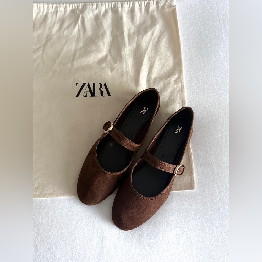 Zara Women's Chocolate Brown Flats